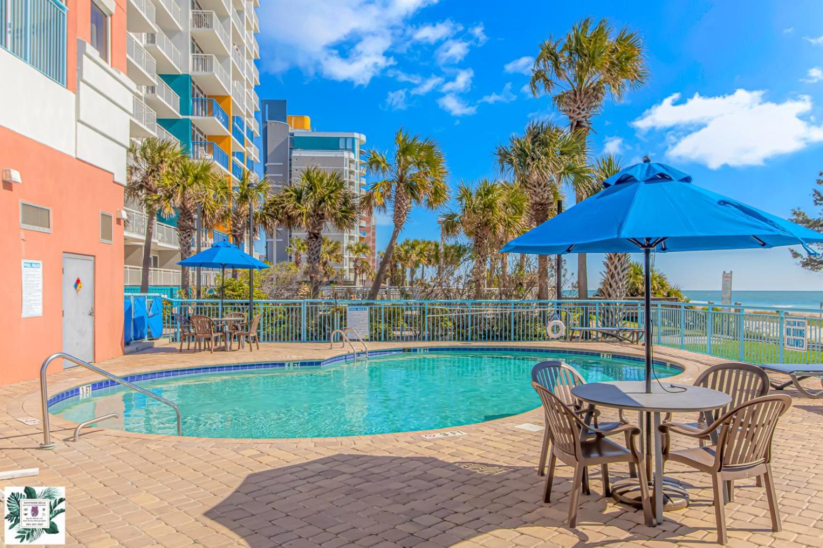 Immaculate! Beautifully Renovated Oceanfront 1 Bedroom Suite - Sleeps 6! - Roxanne Towers Unit 804 マートルビーチ エクステリア 写真